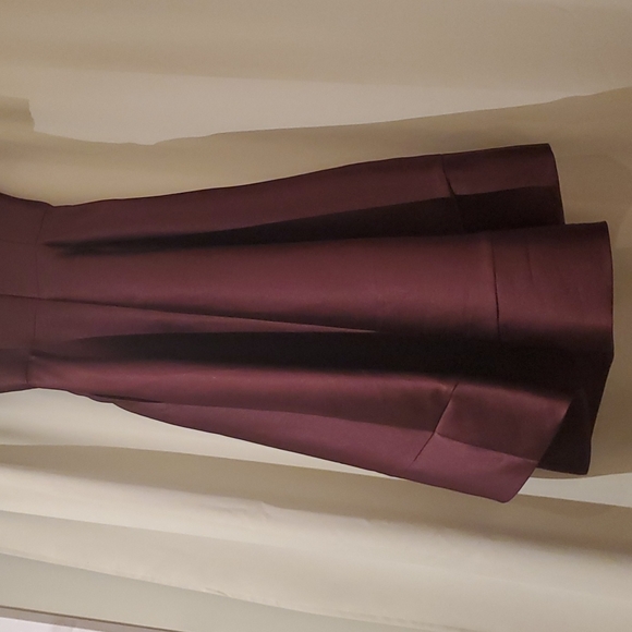 Beautiful like new shimmery plum evening dress 🖤 brand: EVERNEW - Picture 9 of 12